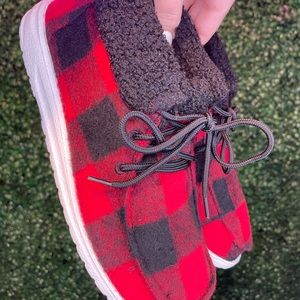 Gypsy Jazz Buffalo Plaid Sherpa Shoes